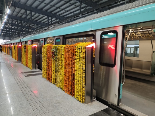 �����ڲ���רҵ�������Ϊ�������ͨ������ϵͳ���������3����һ�׶ο�ͨ��Ӫ